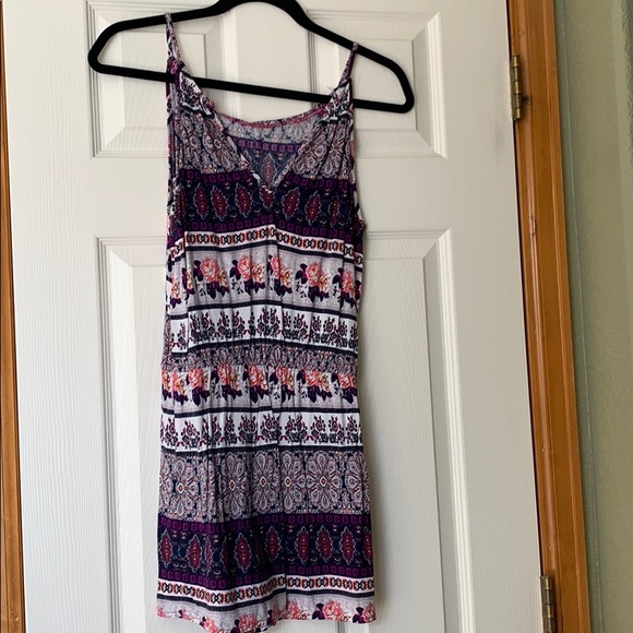 Other - Cute patterned romper